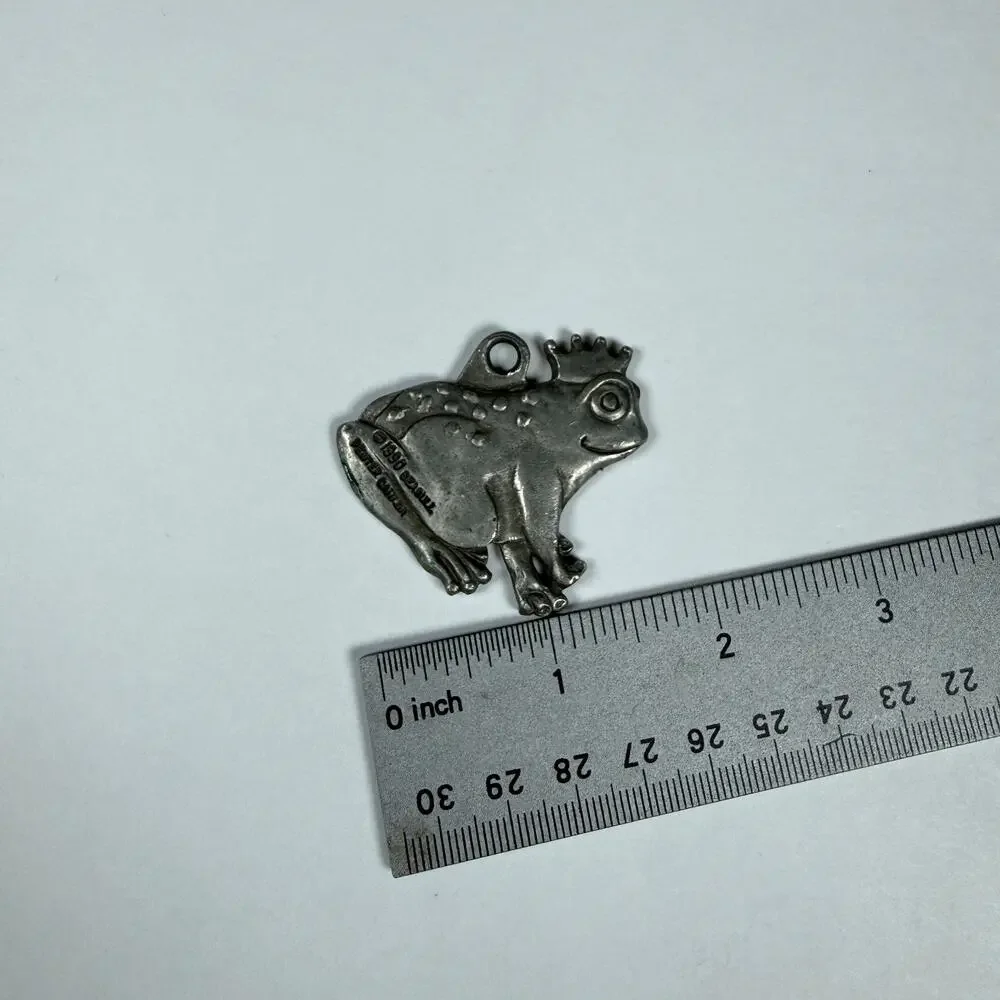 Vintage 1990 Seagull Pewter Canada Frog Prince Charm Pendant
